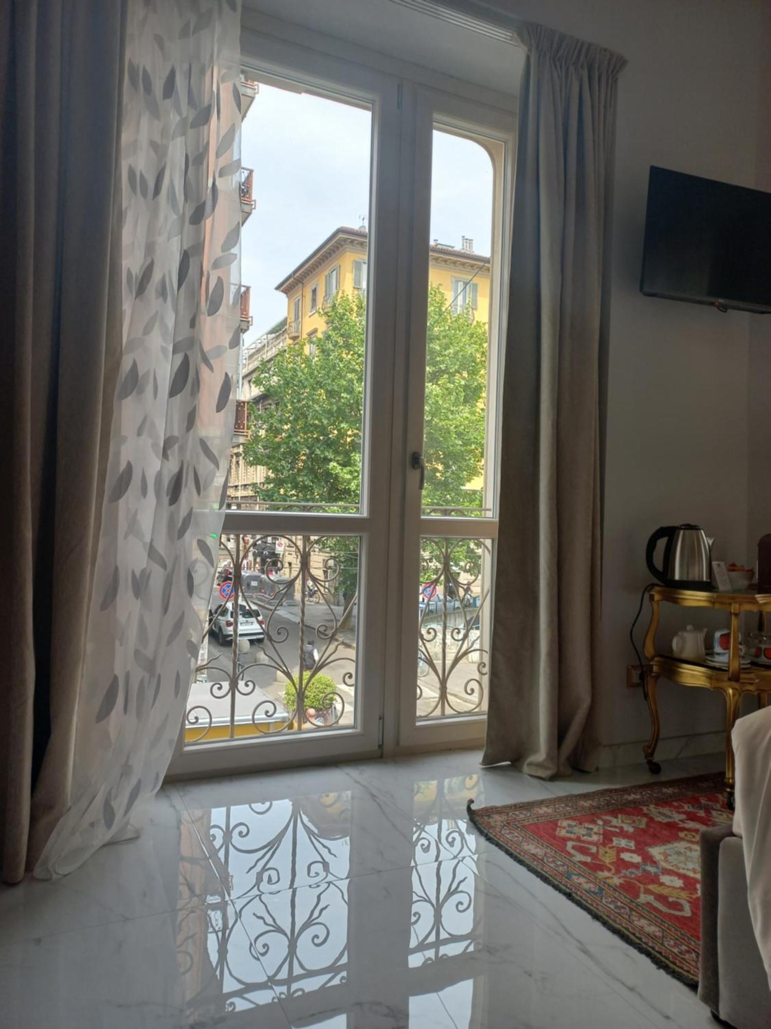 Dorotea Rooms Torino Centro Zewnętrze zdjęcie
